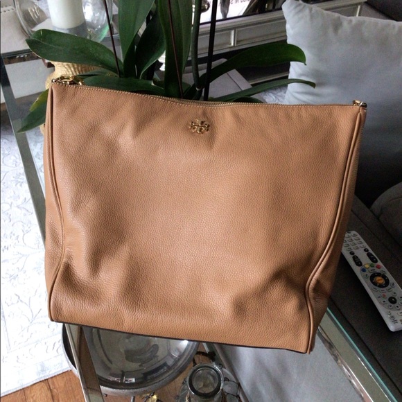 Tory Burch Women's Carter Slouchy Shoulder Hobo Leather Bag - Picture 2 of 8